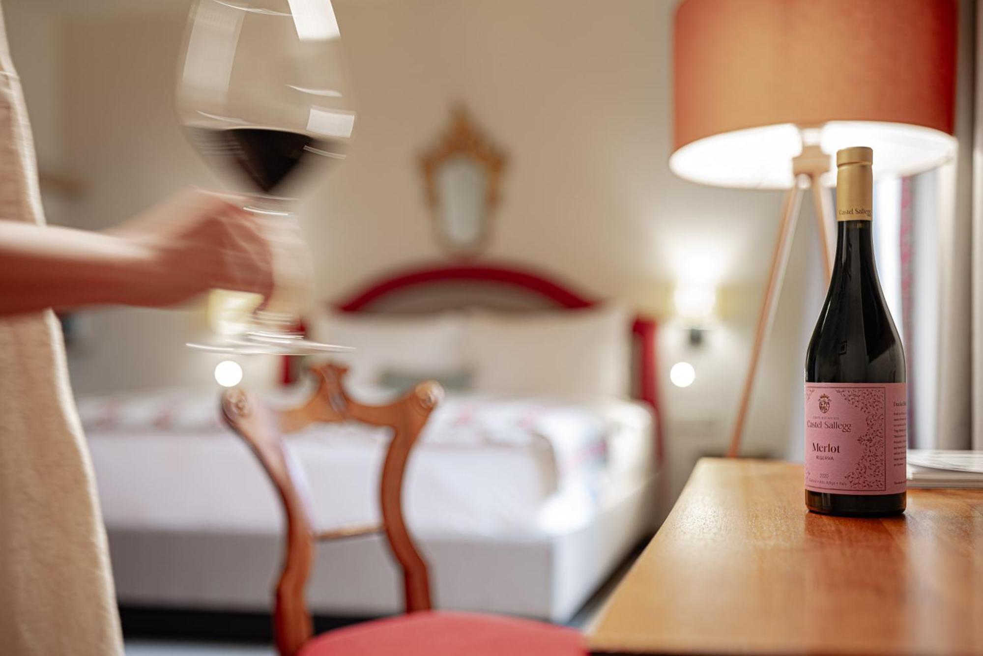 Castel Sallegg Suites Adults Only Caldaro sulla Strada del Vino Exterior foto