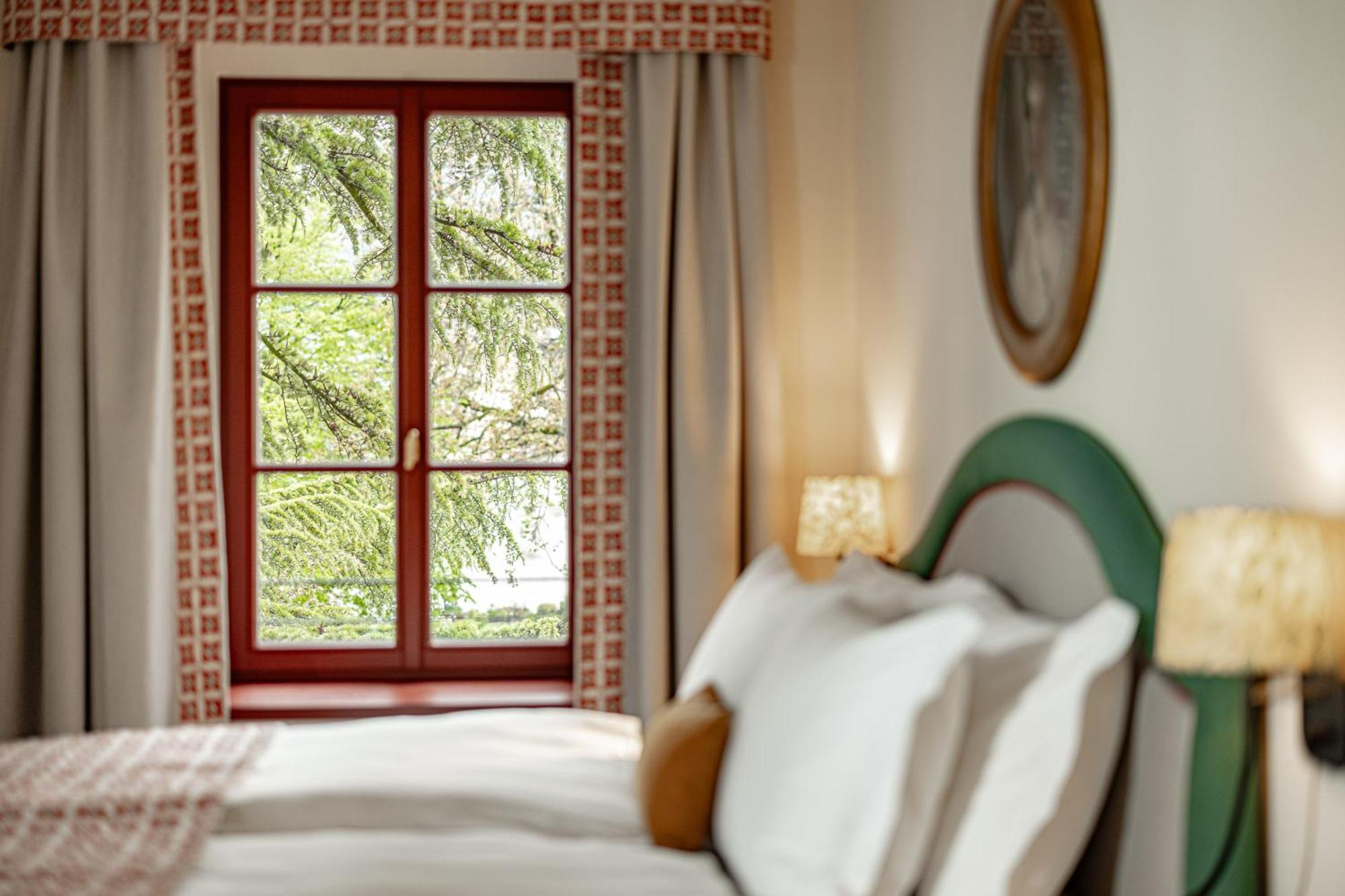 Castel Sallegg Suites Adults Only Caldaro sulla Strada del Vino Exterior foto